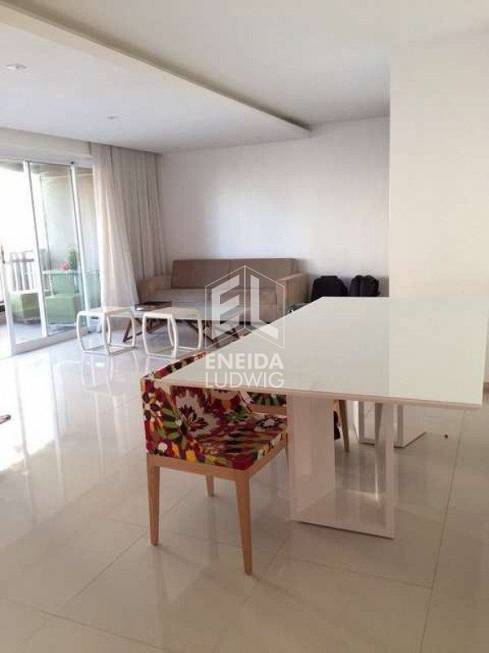Foto 1 de Apartamento com 4 Quartos à venda, 155m² em Pituba, Salvador