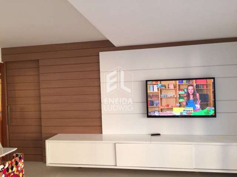 Foto 2 de Apartamento com 4 Quartos à venda, 155m² em Pituba, Salvador