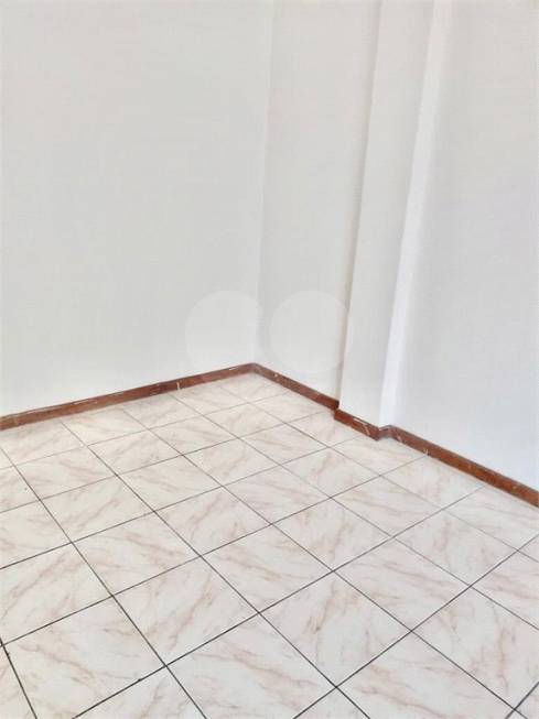 Foto 5 de Apartamento com 4 Quartos à venda, 110m² em Saúde, Salvador