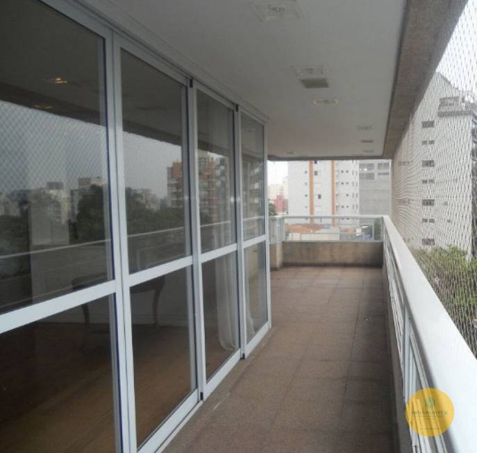 Foto 2 de Apartamento com 4 Quartos à venda, 386m² em Vila Madalena, São Paulo