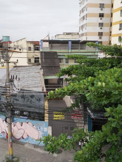 Foto 1 de Casa com 3 Quartos para alugar, 200m² em Olaria, Rio de Janeiro