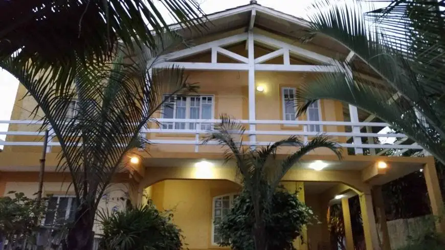 Foto 1 de Casa com 5 Quartos à venda, 360m² em São João do Rio Vermelho, Florianópolis
