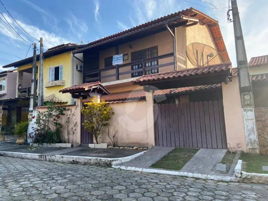 Foto 1 de Casa de Condomínio com 3 Quartos para venda ou aluguel, 247m² em Várzea das Moças, Niterói