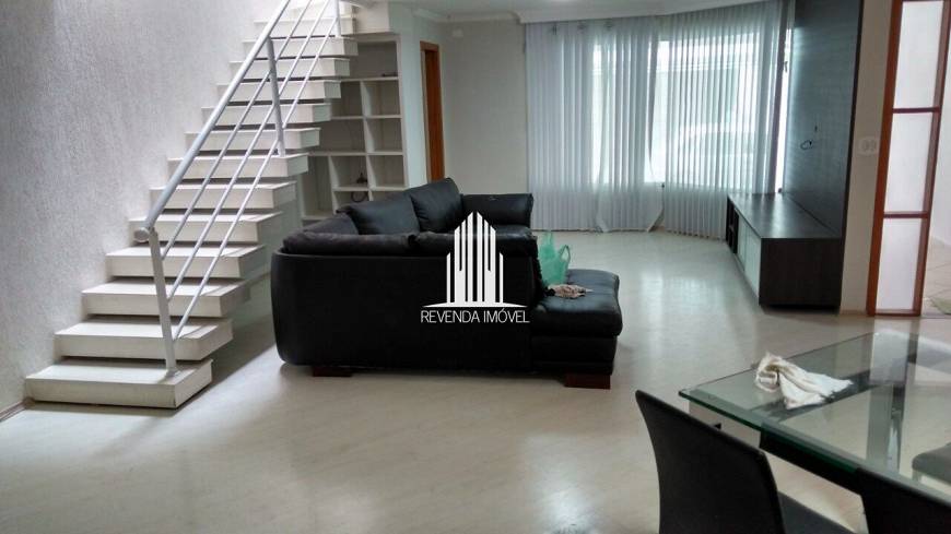 Foto 1 de Sobrado com 3 Quartos para alugar, 180m² em Vila Gomes Cardim, São Paulo