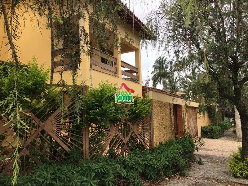Foto 1 de Sobrado com 4 Quartos para alugar, 320m² em Vila Avaí, Indaiatuba