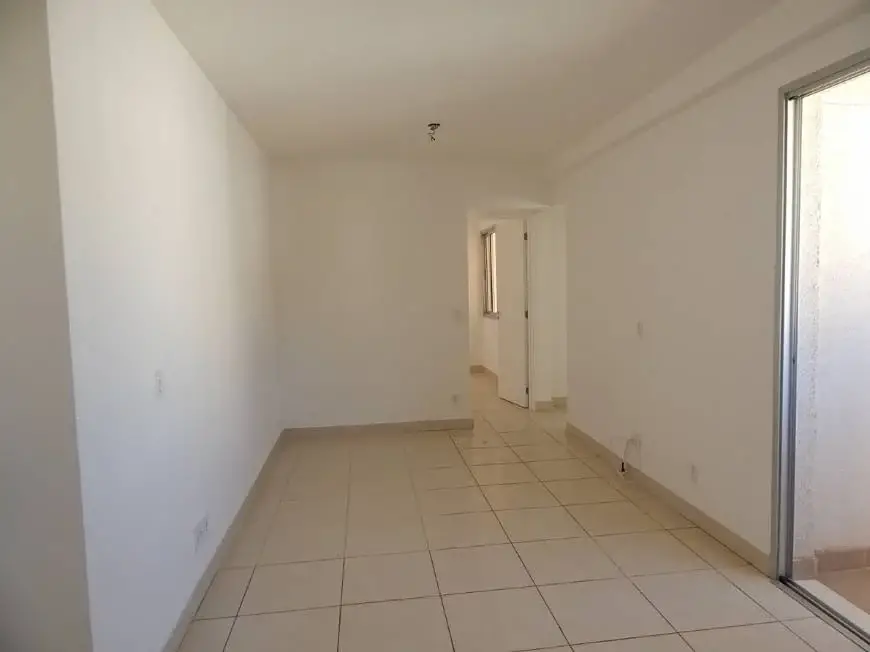 Foto 2 de Apartamento com 2 Quartos para alugar, 79m² em Barreiro, Belo Horizonte