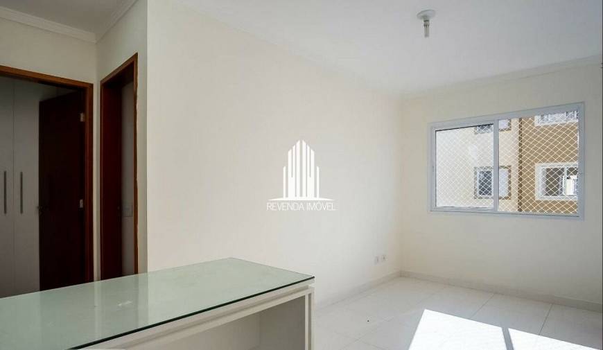 Foto 1 de Apartamento com 2 Quartos para alugar, 49m² em Vila Antonieta, São Paulo