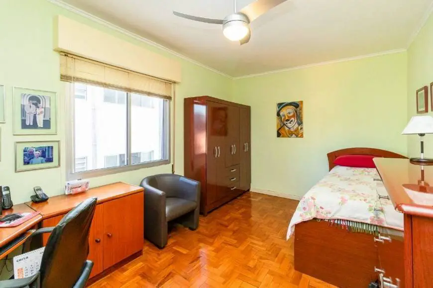 Foto 2 de Apartamento com 3 Quartos à venda, 153m² em Aclimação, São Paulo