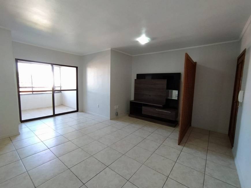 Foto 3 de Apartamento com 3 Quartos para alugar, 100m² em Moinhos, Lajeado