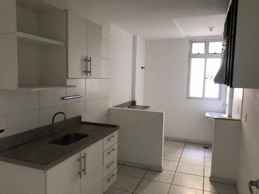 Foto 1 de Apartamento com 3 Quartos à venda, 96m² em Valparaíso, Serra