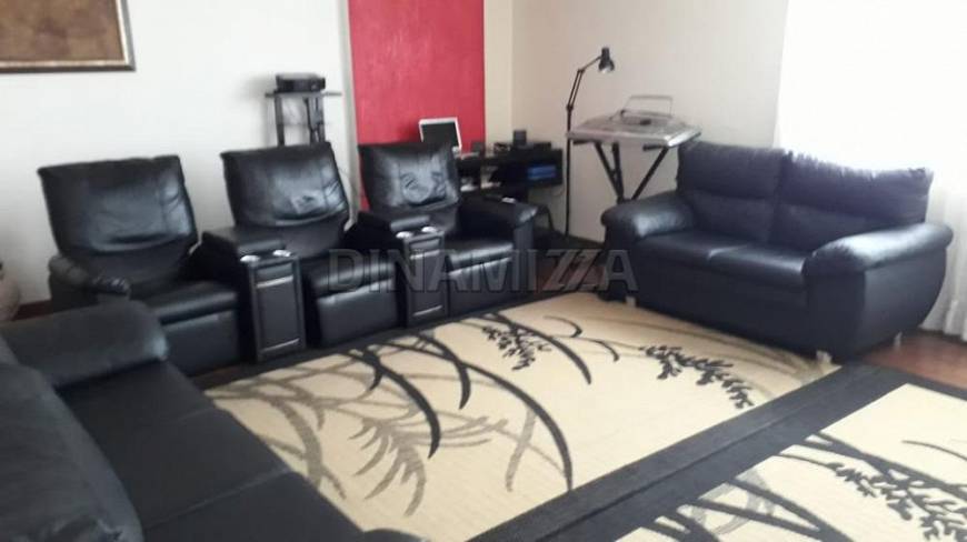 Foto 4 de Apartamento com 4 Quartos à venda, 200m² em Centro, Uberaba