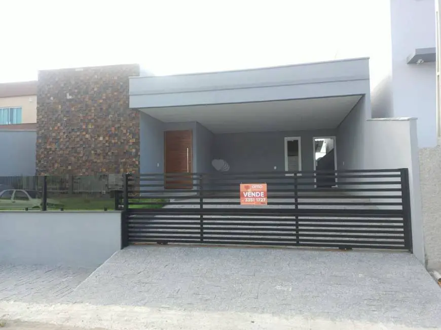 Foto 1 de Casa com 2 Quartos à venda, 100m² em Limoeiro, Brusque