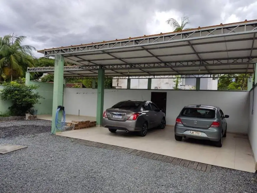 Foto 3 de Casa com 3 Quartos para alugar, 247m² em São Marcos, Joinville