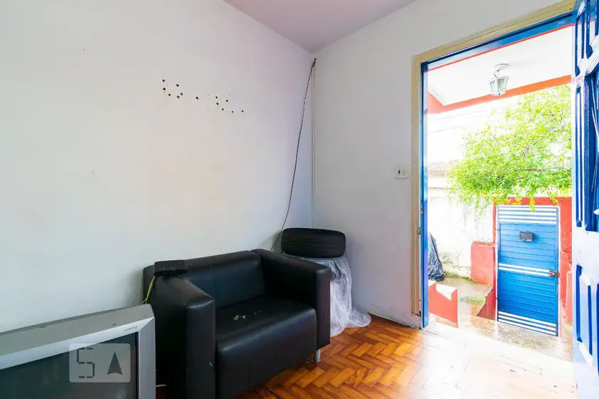 Foto 3 de Casa com 3 Quartos para alugar, 200m² em Vila Campestre, São Paulo