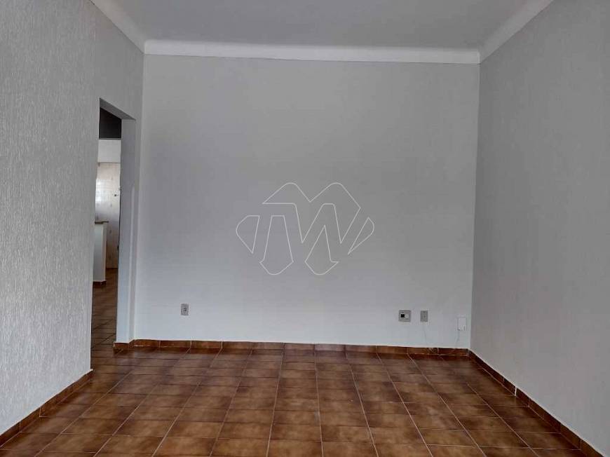 Foto 5 de Casa com 3 Quartos para alugar, 125m² em Vila Santana, Araraquara