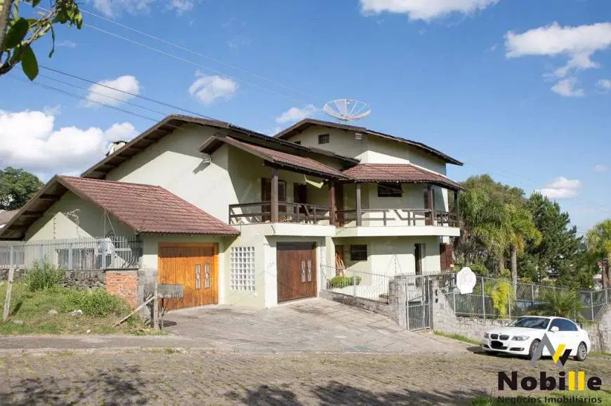 Foto 1 de Casa com 4 Quartos à venda, 495m² em Colina Sorriso, Caxias do Sul