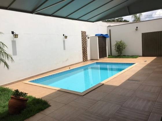 Foto 1 de Casa com 4 Quartos à venda, 220m² em Jardim Europa, São Paulo