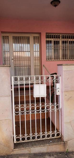 Foto 1 de Casa com 4 Quartos à venda, 232m² em Nucleo Residencial Silvio Vilari, São Carlos