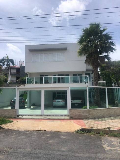 Foto 1 de Casa com 5 Quartos para alugar, 488m² em Belvedere, Belo Horizonte