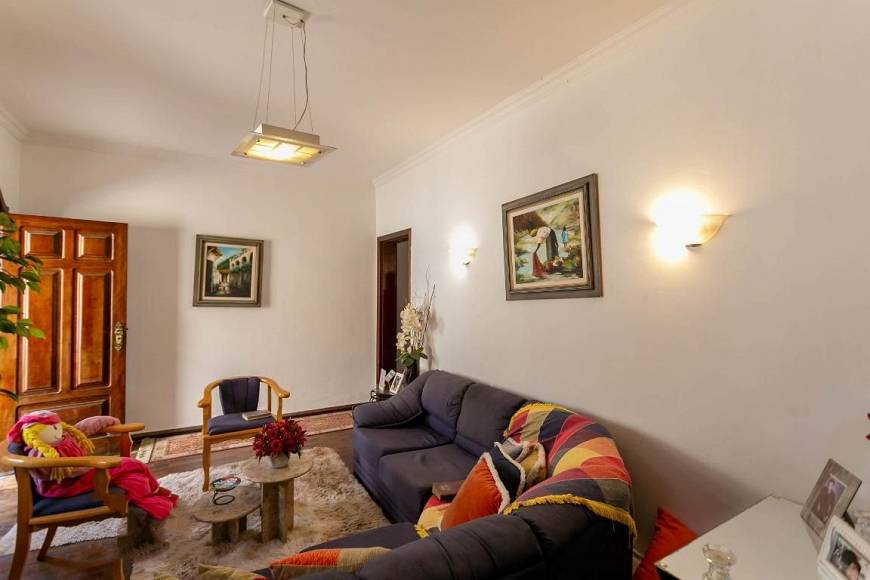 Foto 4 de Casa com 5 Quartos para alugar, 360m² em Planalto, Belo Horizonte