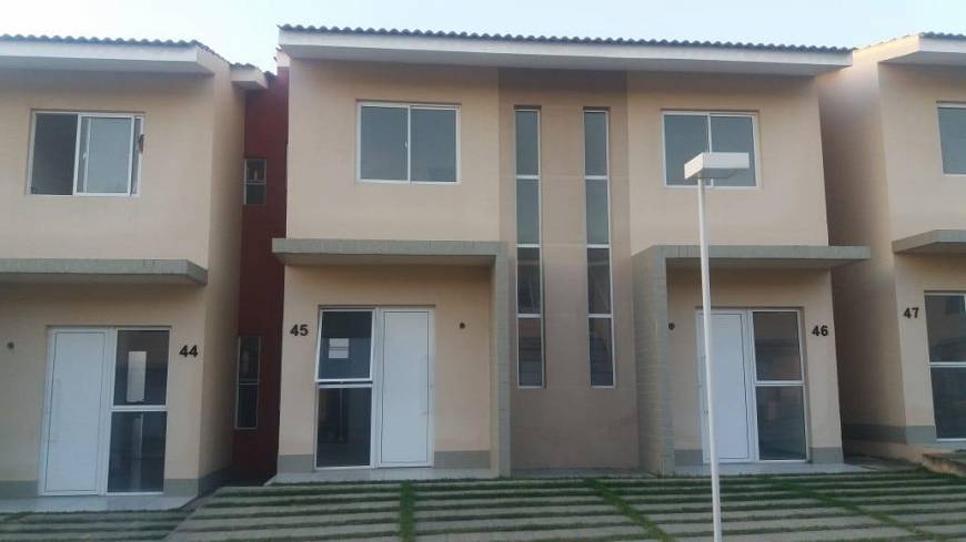 Foto 2 de Casa de Condomínio com 3 Quartos para alugar, 70m² em Ancuri, Fortaleza