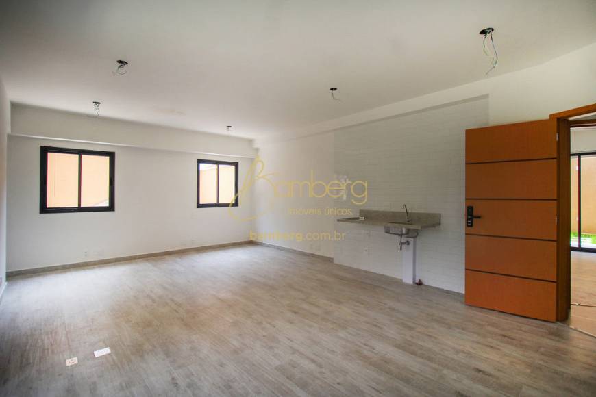 Foto 3 de Apartamento com 2 Quartos à venda, 46m² em Alto Da Boa Vista, São Paulo