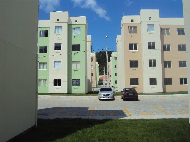 Foto 2 de Apartamento com 2 Quartos para alugar, 46m² em Fundos, Biguaçu