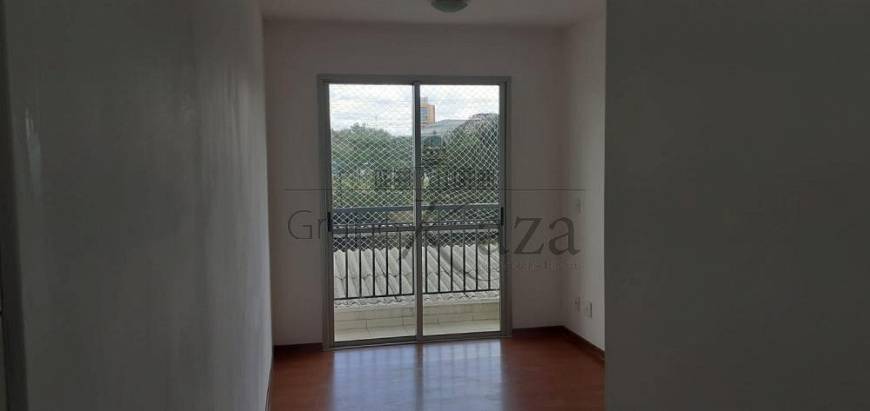 Foto 1 de Apartamento com 2 Quartos para venda ou aluguel, 56m² em Jardim Augusta, São José dos Campos