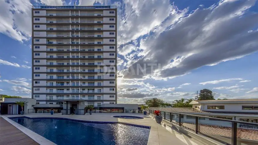 Foto 1 de Apartamento com 2 Quartos para venda ou aluguel, 84m² em Vila Embaré, Valinhos