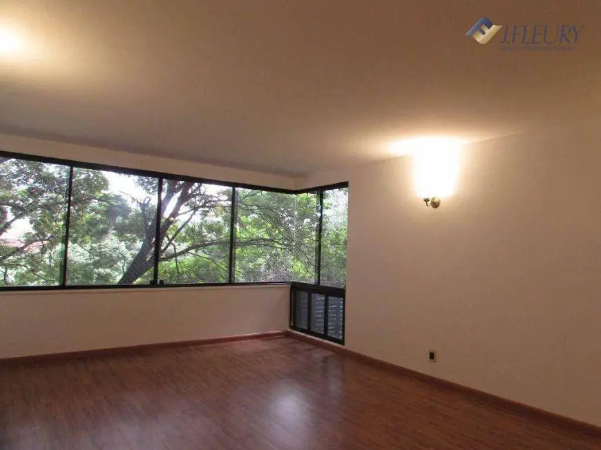 Foto 5 de Apartamento com 3 Quartos para alugar, 135m² em Asa Norte, Brasília