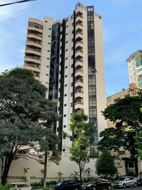 Foto 3 de Apartamento com 3 Quartos à venda, 230m² em Setor Oeste, Goiânia