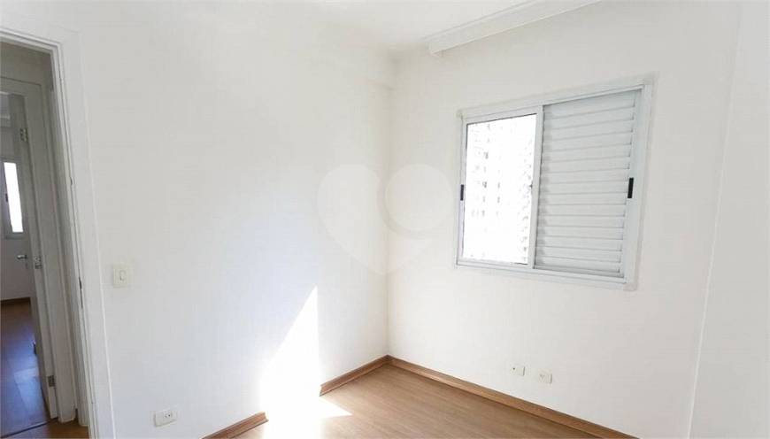 Foto 3 de Apartamento com 3 Quartos para alugar, 95m² em Vila Andrade, São Paulo