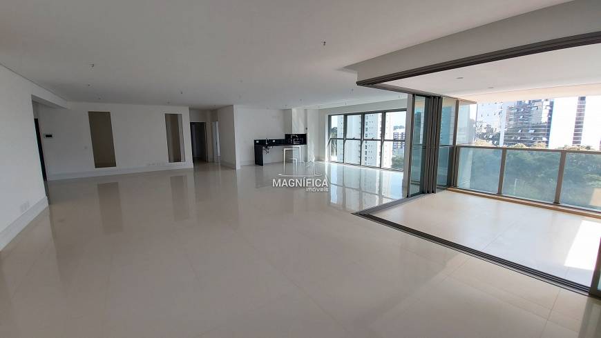 Foto 3 de Apartamento com 4 Quartos à venda, 431m² em Campina do Siqueira, Curitiba
