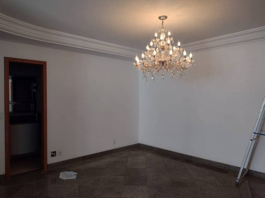 Foto 3 de Apartamento com 4 Quartos para alugar, 200m² em Praia da Costa, Vila Velha