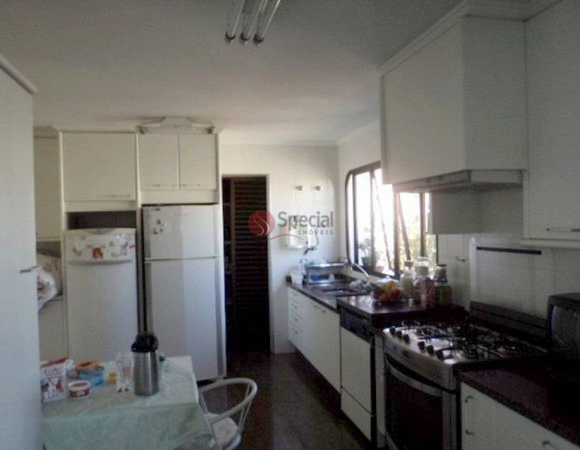 Foto 1 de Apartamento com 4 Quartos à venda, 240m² em Tatuapé, São Paulo