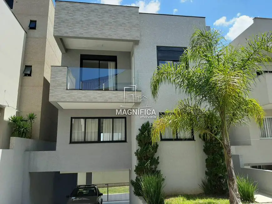 Foto 1 de Casa de Condomínio com 3 Quartos para alugar, 151m² em Campo Comprido, Curitiba