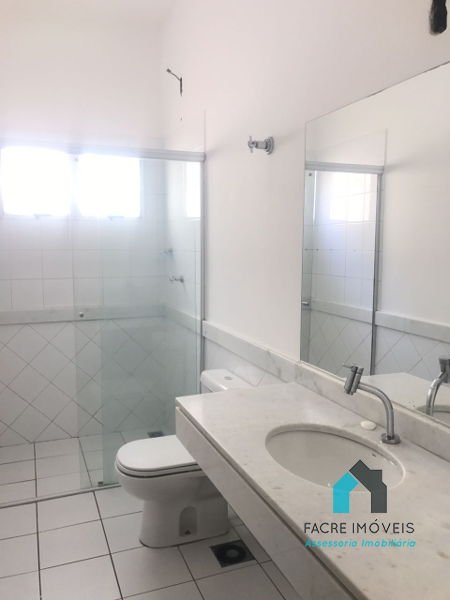 Foto 5 de Casa de Condomínio com 3 Quartos para alugar, 148m² em Despraiado, Cuiabá