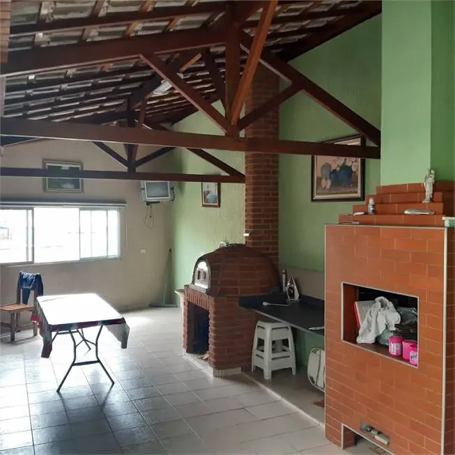 Foto 1 de Sobrado com 3 Quartos à venda, 221m² em Osvaldo Cruz, São Caetano do Sul