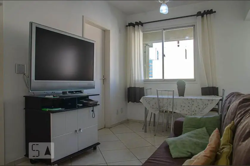 Foto 3 de Apartamento com 1 Quarto para alugar, 36m² em Centro Histórico, Porto Alegre