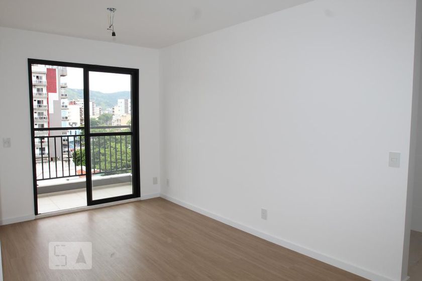 Foto 2 de Apartamento com 2 Quartos para alugar, 59m² em Méier, Rio de Janeiro