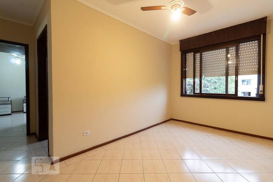 Foto 1 de Apartamento com 2 Quartos para alugar, 60m² em Vila Jardim, Porto Alegre