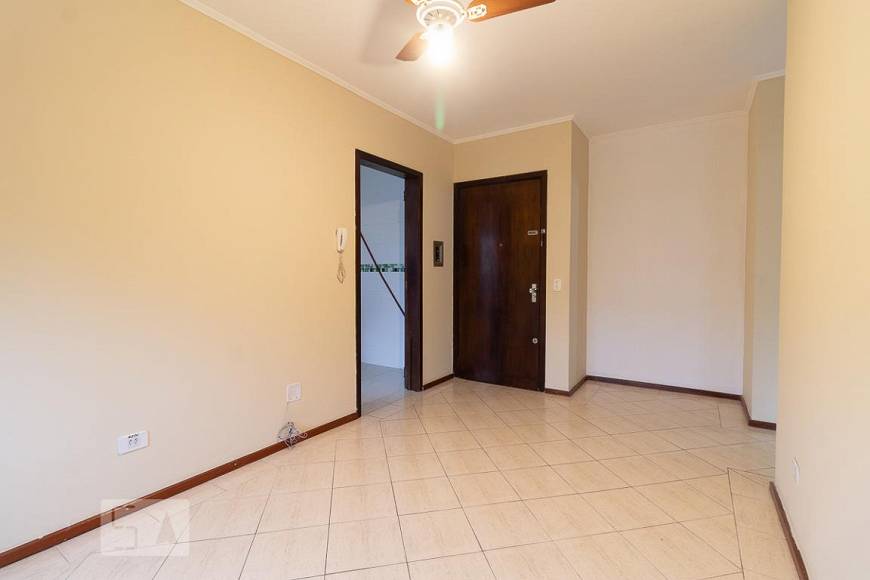 Foto 3 de Apartamento com 2 Quartos para alugar, 60m² em Vila Jardim, Porto Alegre