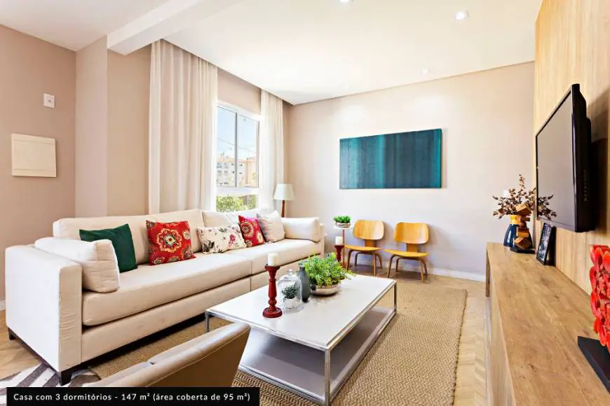 Foto 1 de Apartamento com 2 Quartos à venda, 60m² em Vila Nova Galvão, São Paulo
