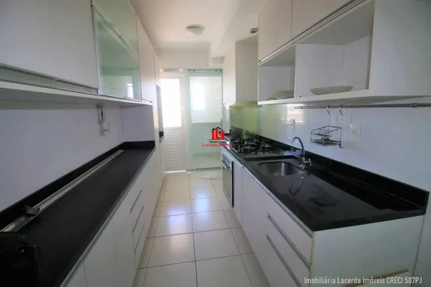 Foto 2 de Apartamento com 3 Quartos à venda, 79m² em Parque Dez de Novembro, Manaus