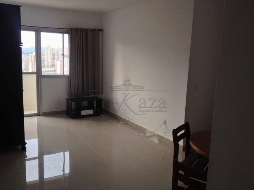 Foto 1 de Apartamento com 3 Quartos para alugar, 84m² em Parque Residencial Aquarius, São José dos Campos