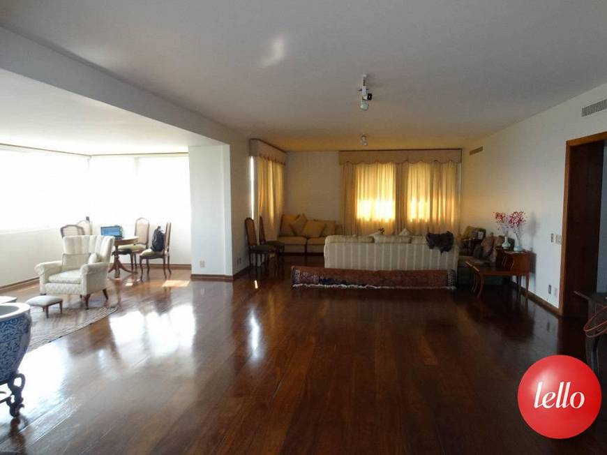 Foto 1 de Apartamento com 4 Quartos para alugar, 236m² em Campo Grande, São Paulo