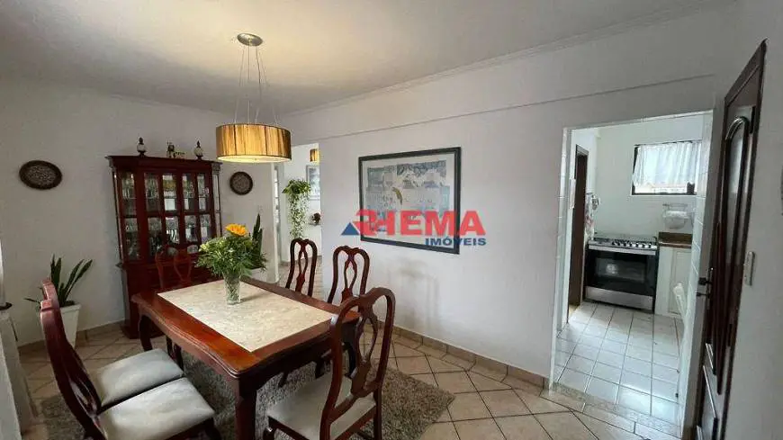 Foto 1 de Apartamento com 4 Quartos à venda, 172m² em Estuario, Santos