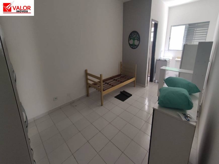 Foto 1 de Casa com 1 Quarto para alugar, 25m² em Vila Gomes, São Paulo