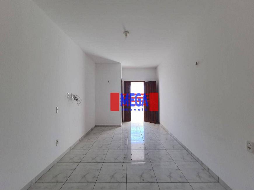 Foto 5 de Casa com 3 Quartos para alugar, 100m² em Henrique Jorge, Fortaleza