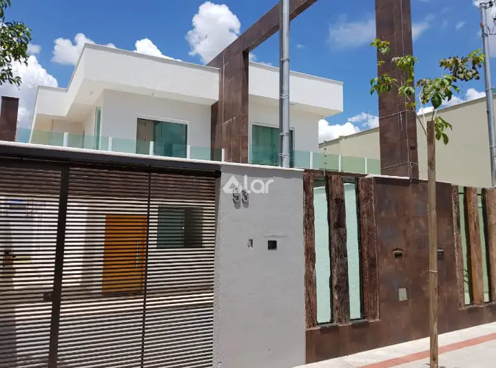 Foto 1 de Casa com 4 Quartos para alugar, 160m² em Itapoã, Belo Horizonte